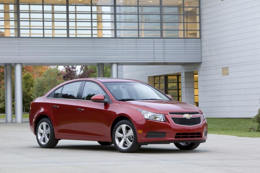  Chevrolet Cruze 2011 года  (фото 49 из 61)